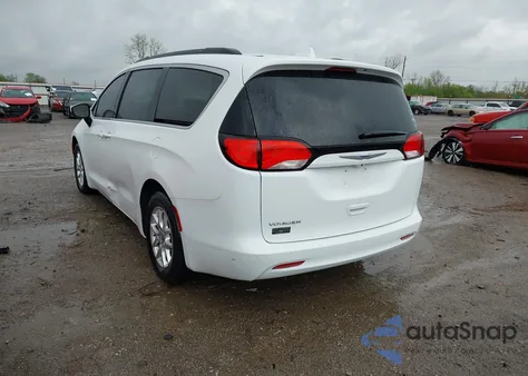2020 Chrysler Voyager Lxi z USA, uszkodzony, nr VIN 2C4RC1DG1LR151578